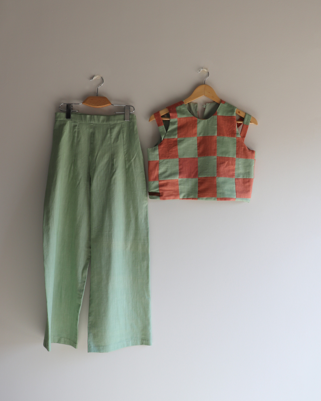 Checkered Orange Mist Set